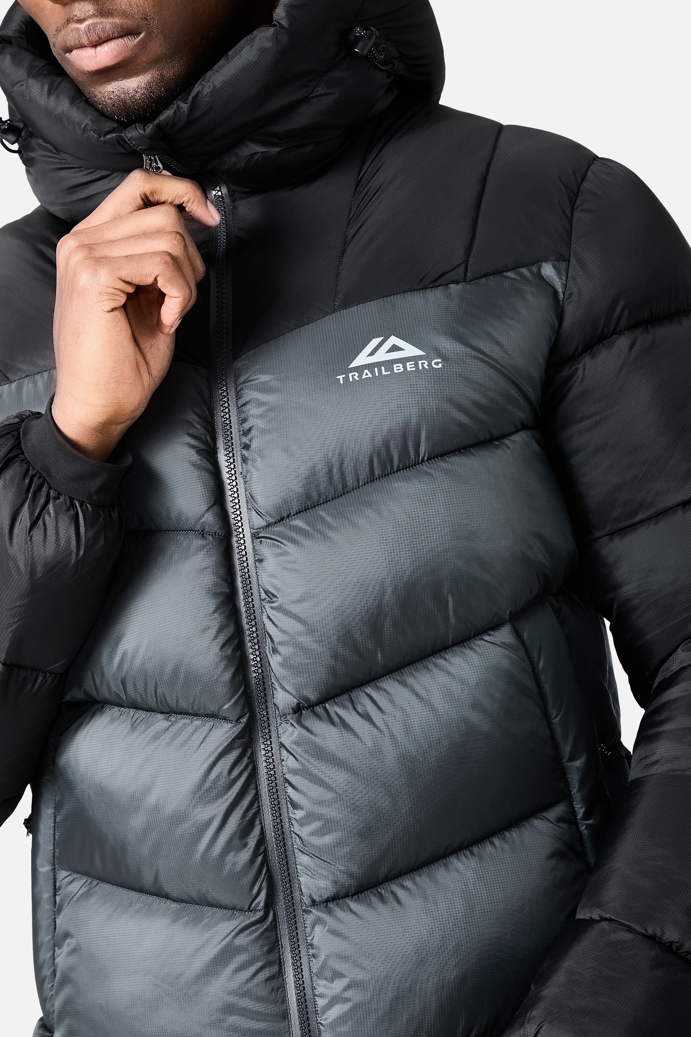 Alpina Insulated Jacket - Black/Volcano Grey - Image 4
