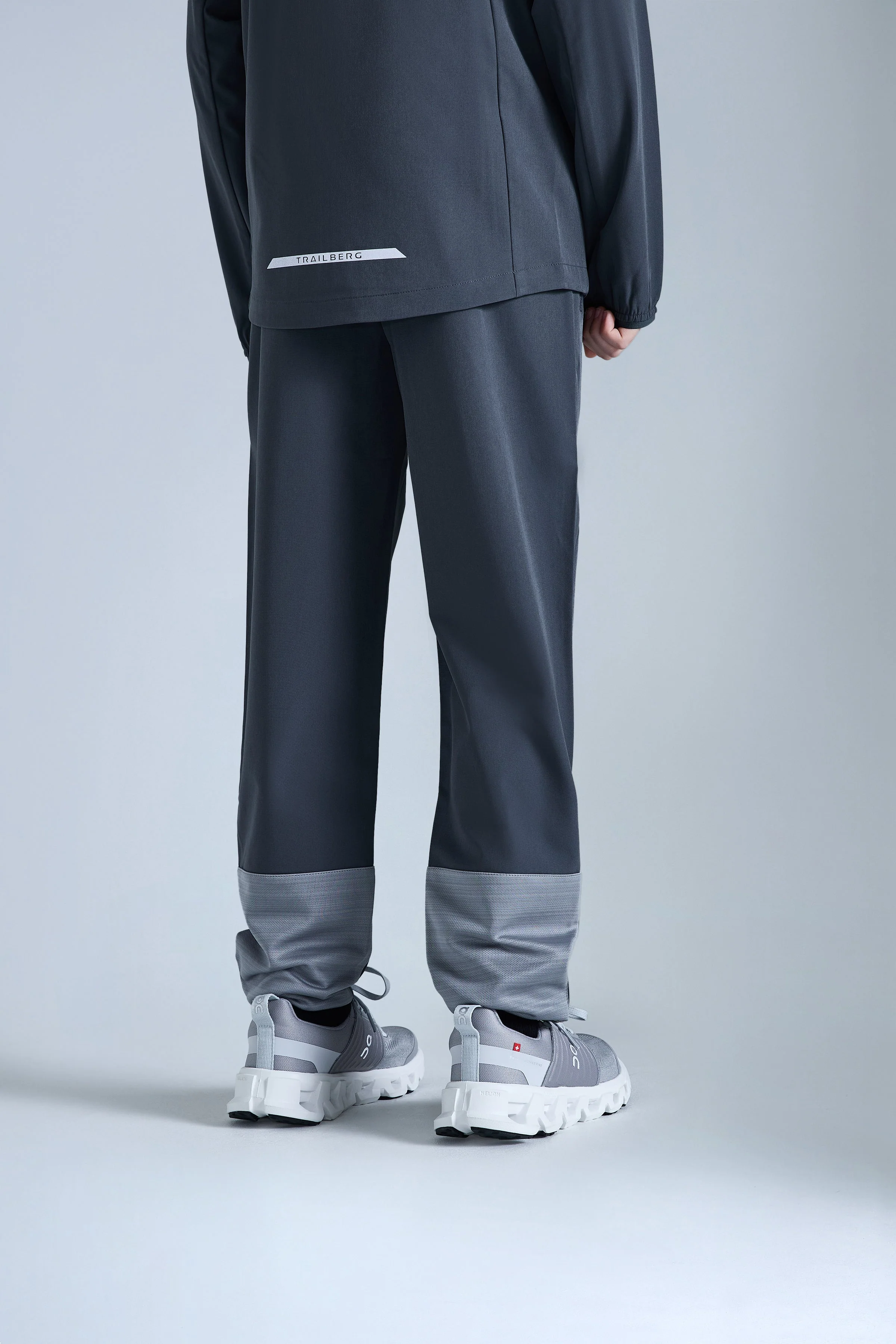 Boys Cloud 2.0 Woven Pant - Iron Grey/Moon Grey - Image 4