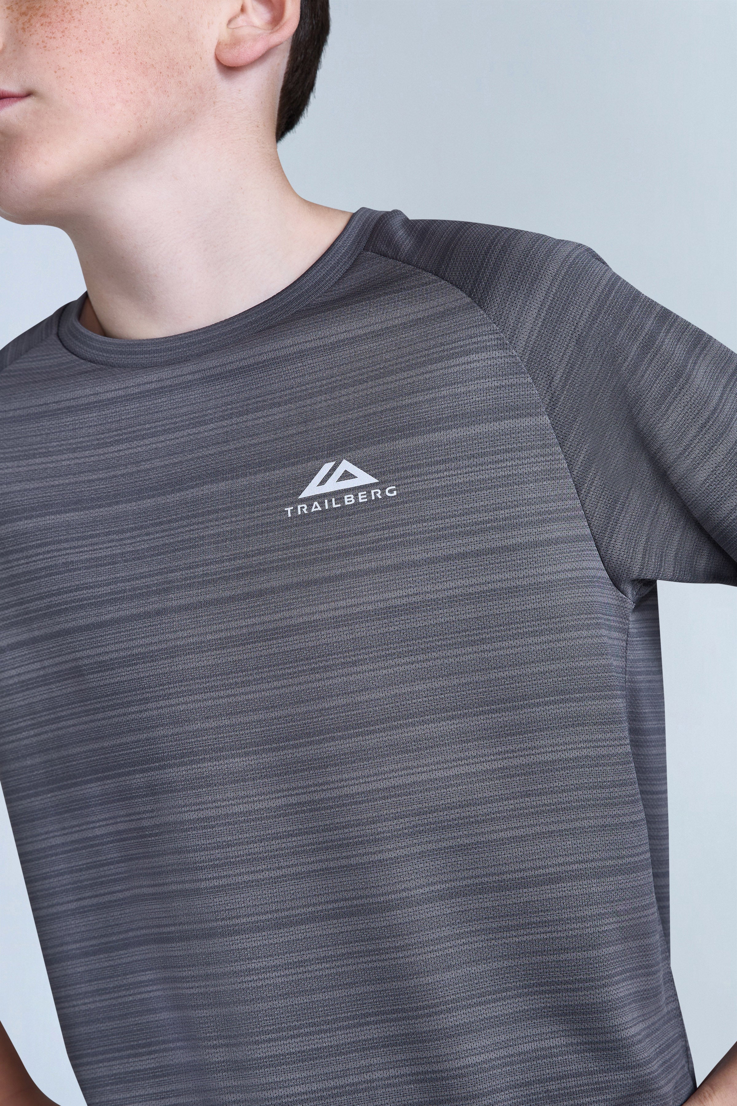 Boys Cloud 2.0 Tee  - Urban Smoke/Black - Image 3