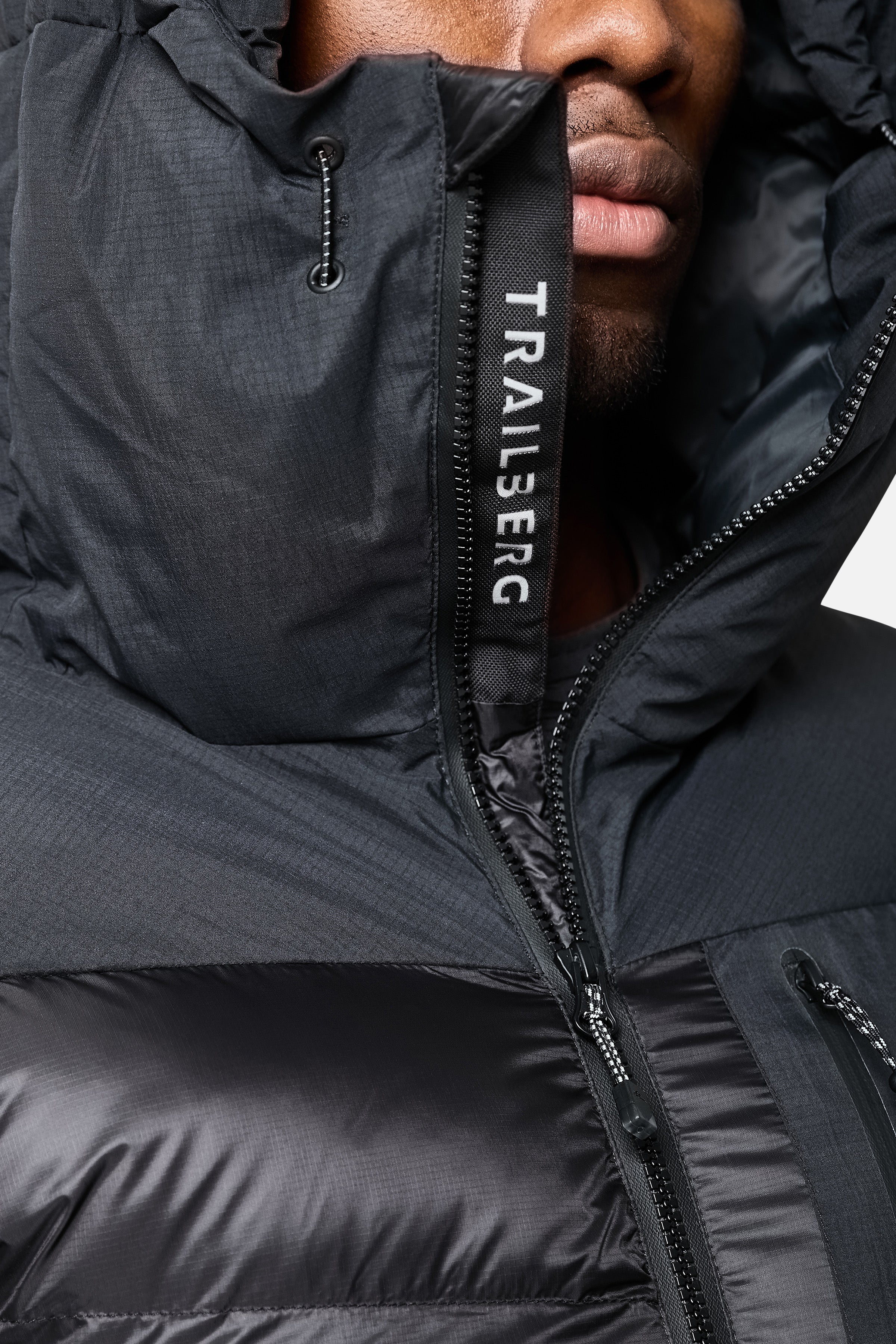 Canyon Insulated Jacket - Black - Image 12