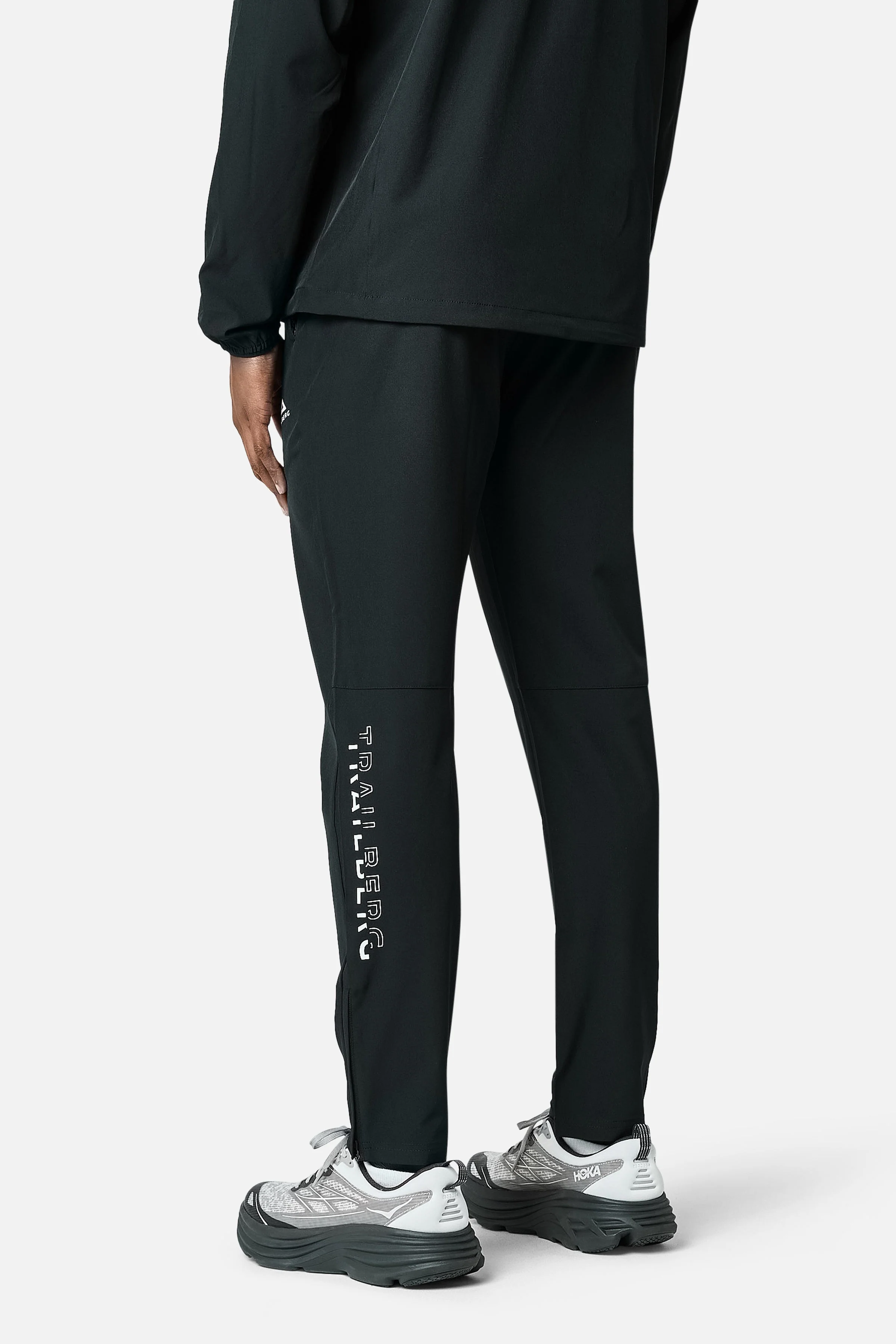 Crest 3.0 Tracksuit - Black - Image 7