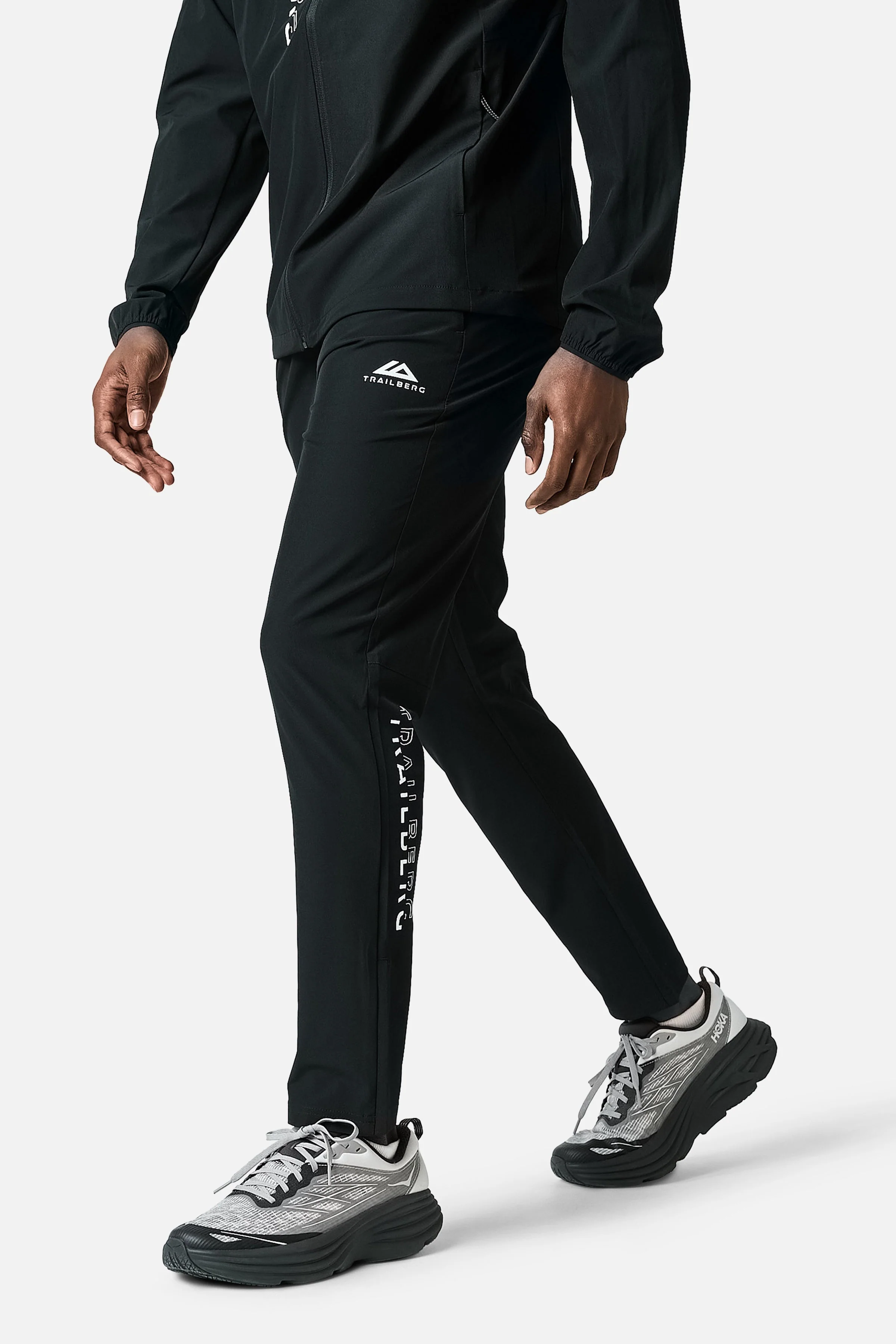 Crest 3.0 Tracksuit - Black - Image 9