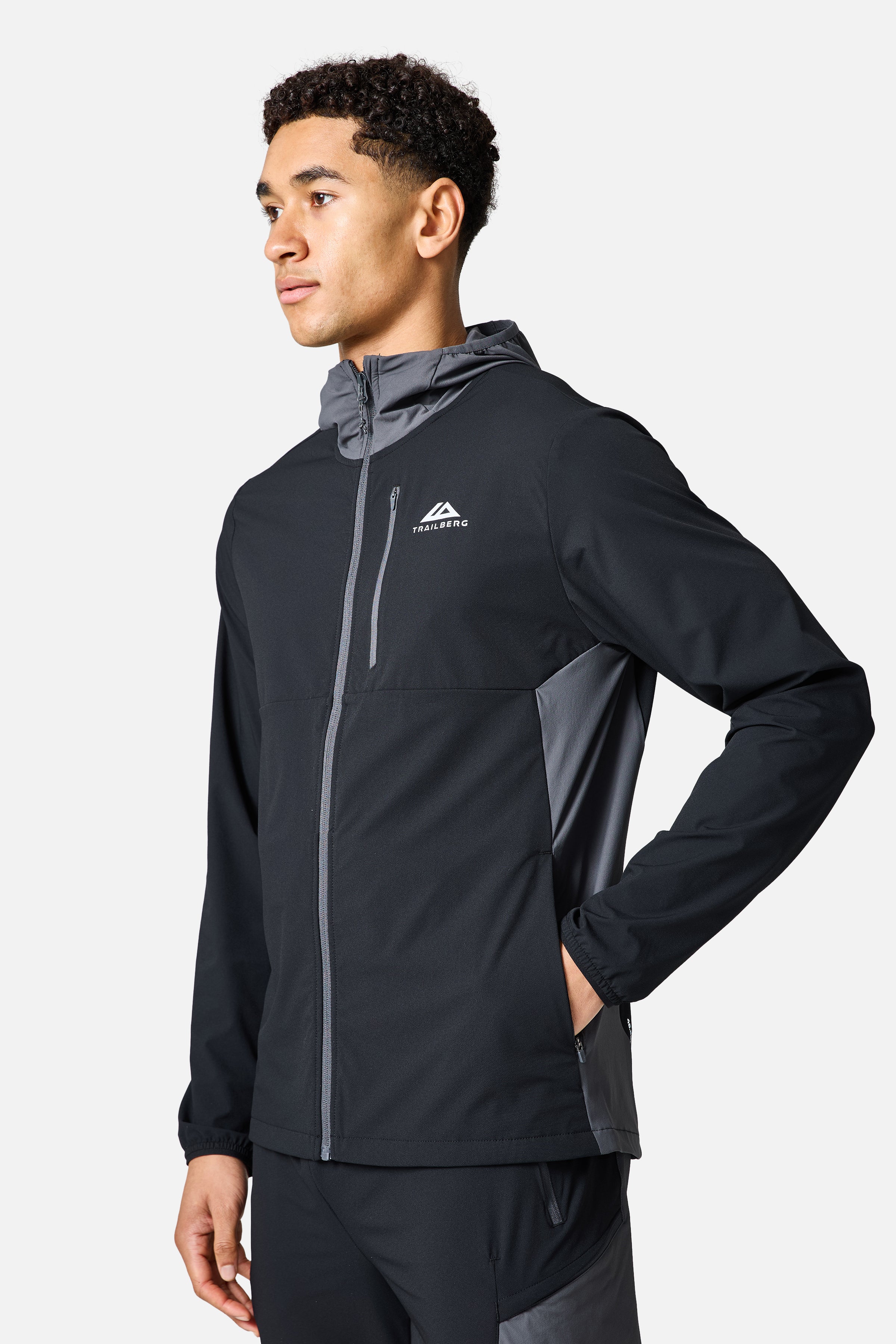 Odyssey 2.0 Tracksuit - Black/Volcano Grey - Image 6